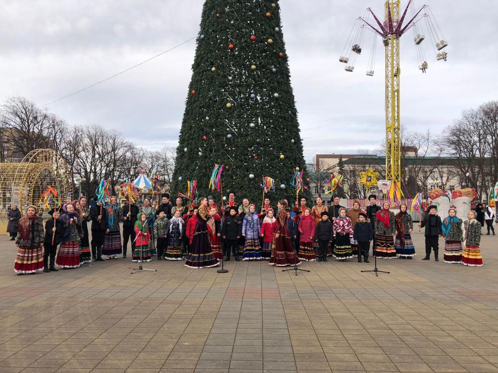 Рождество Христово - праздник песен и колядок, поздравлений, пожеланий