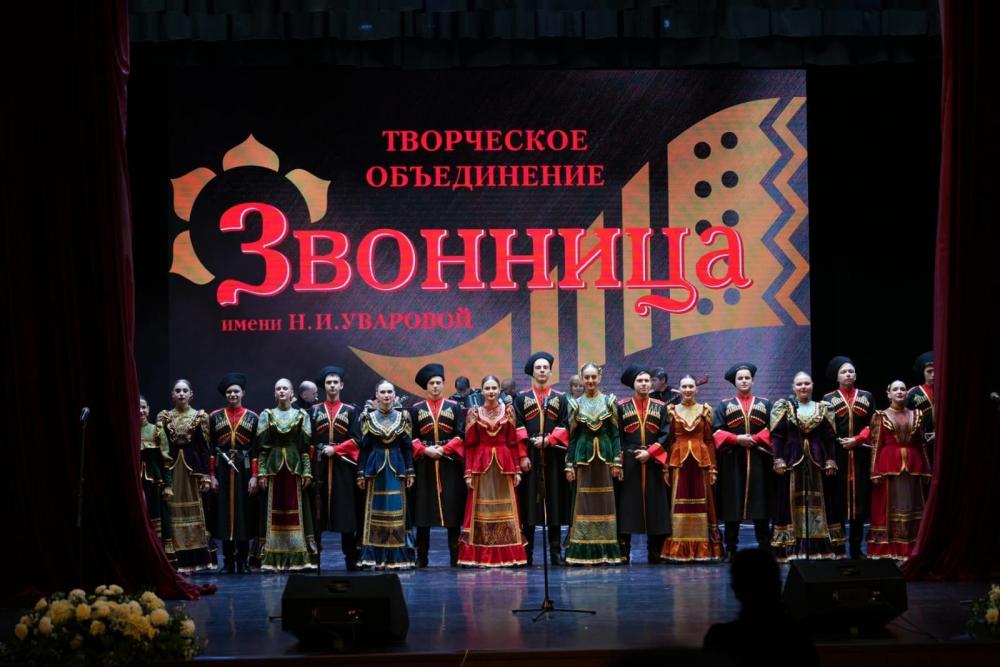 Дорогие друзья!

Мы с удовольствием делимся с вами  самыми ярки