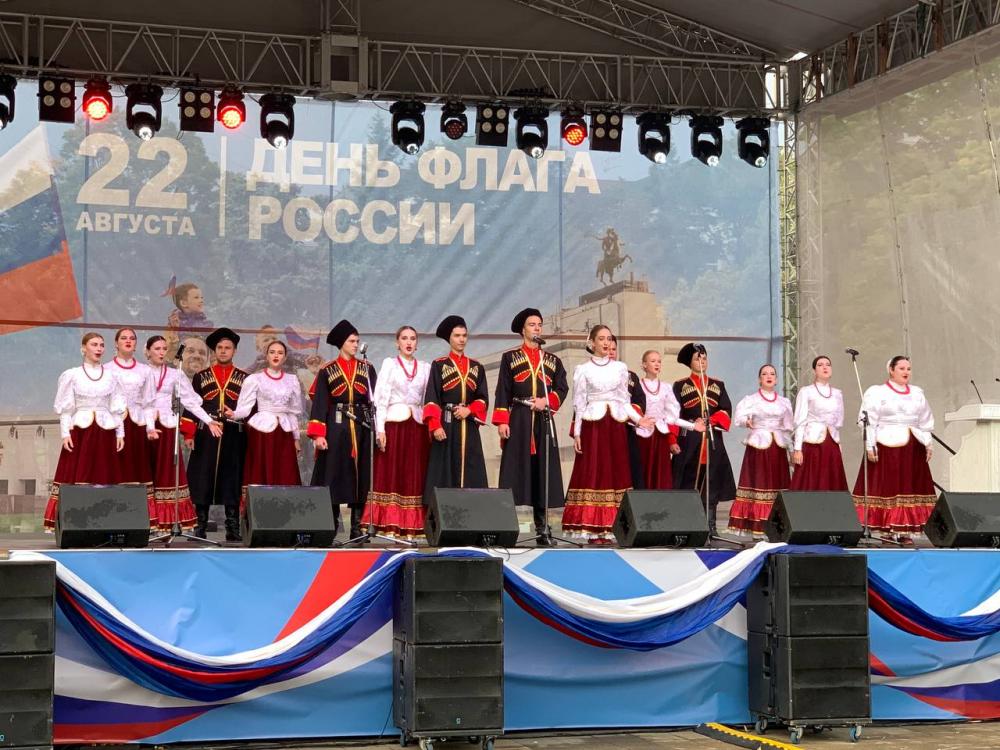 22 августа народный вокальный ансамбль «Долина» творческог